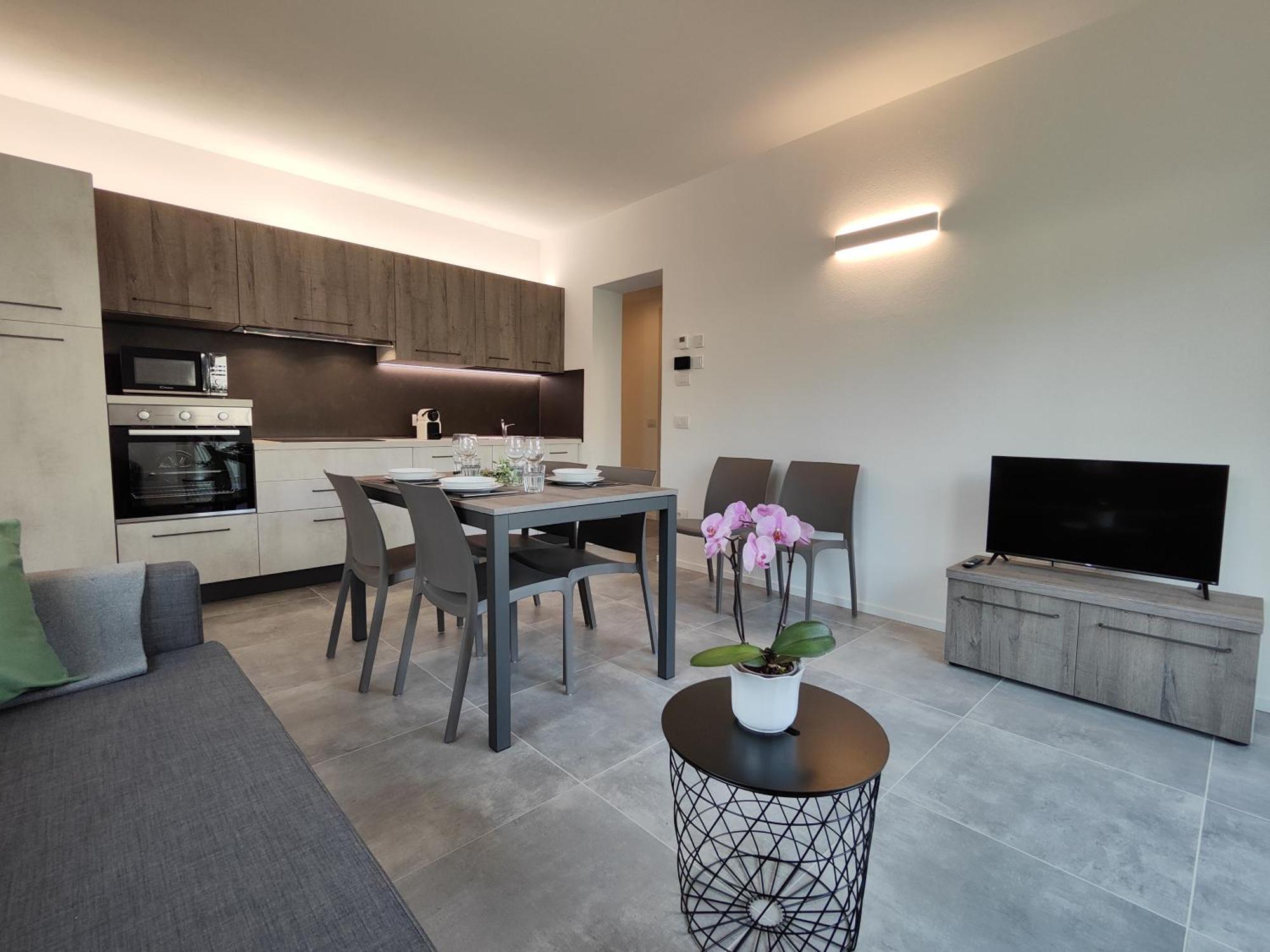 Oasi Degli Ulivi Apartment Riva del Garda Luaran gambar