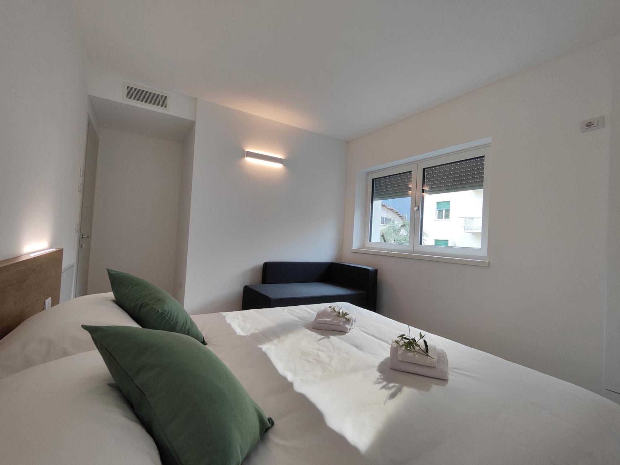 Oasi Degli Ulivi Apartment Riva del Garda Luaran gambar
