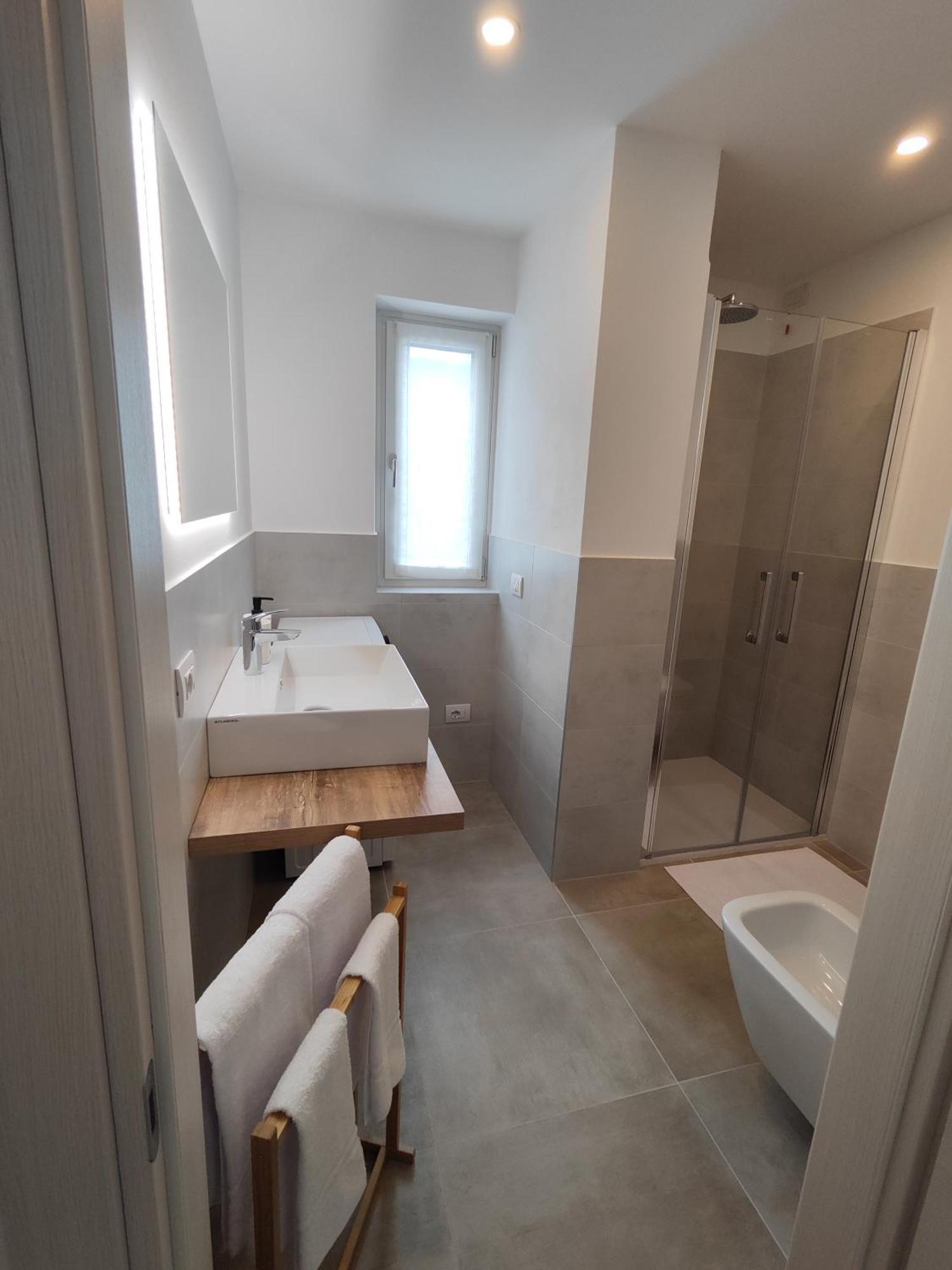 Oasi Degli Ulivi Apartment Riva del Garda Luaran gambar