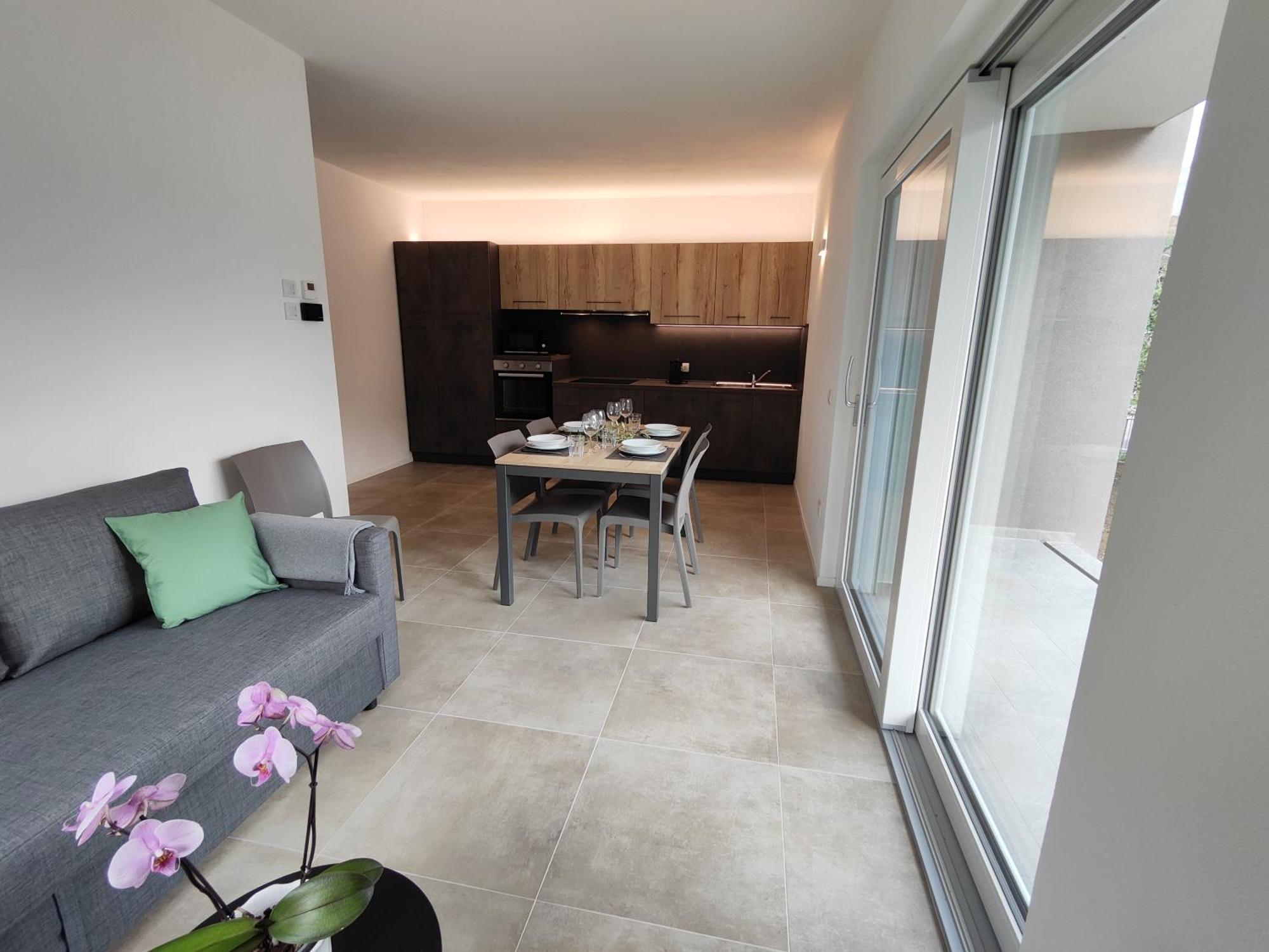 Oasi Degli Ulivi Apartment Riva del Garda Luaran gambar
