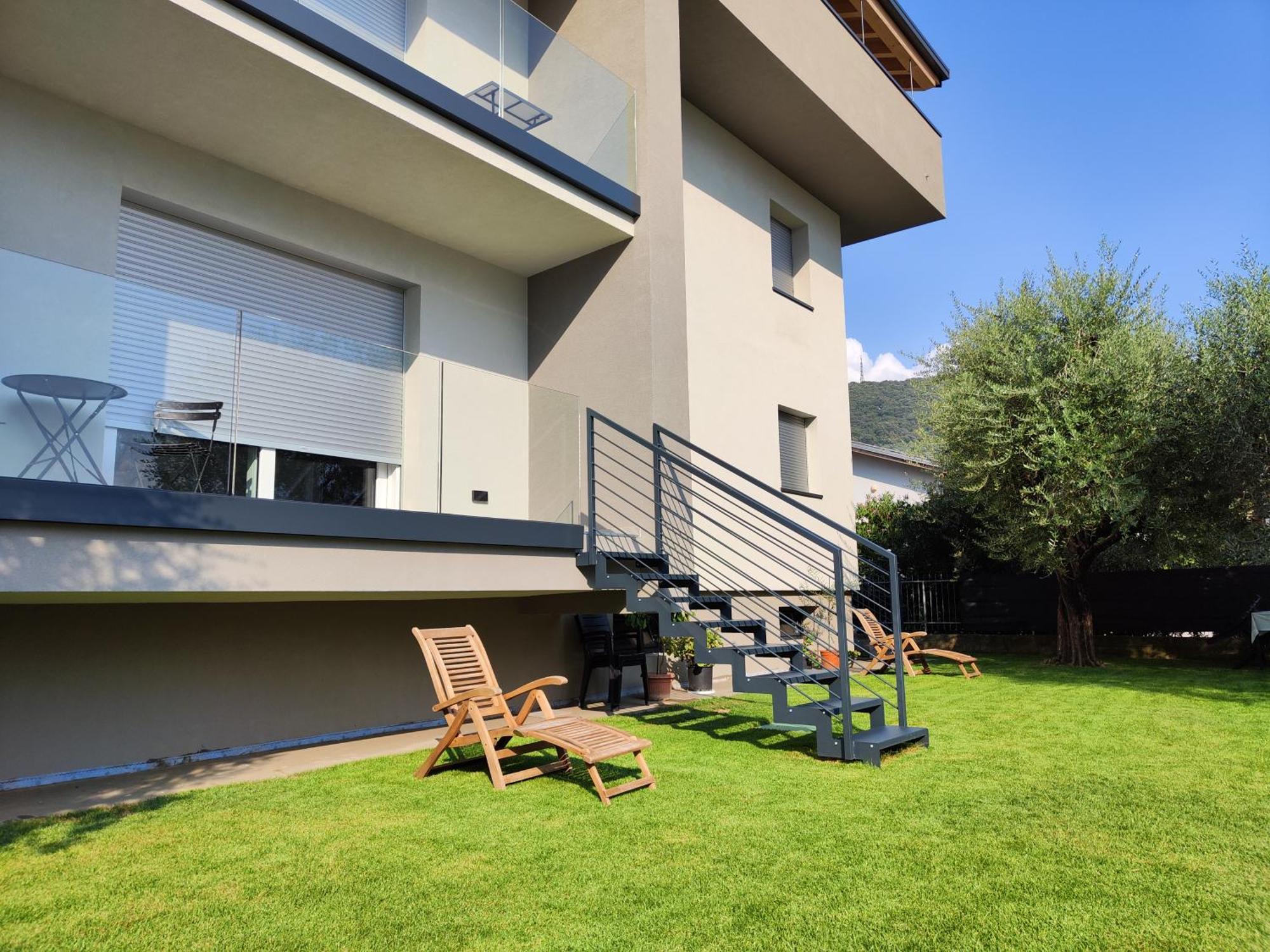 Oasi Degli Ulivi Apartment Riva del Garda Luaran gambar